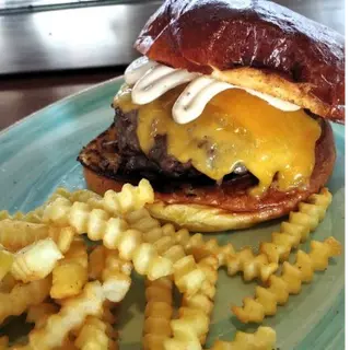 CHEESE BURGER