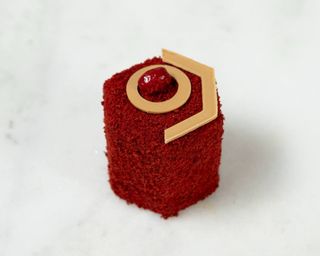 Десерт Кизиловий медівник