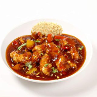 Pollo con salsa picante