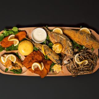 Platou peste prajit pentru 4 persoane