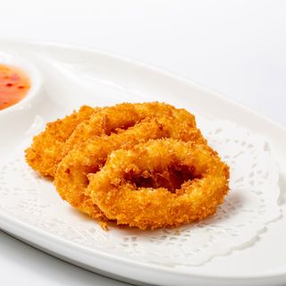 32. Calamari fritti 