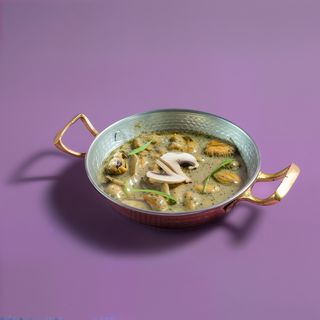 Poêle moules sauce blanche