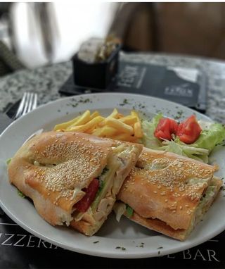 Sendvič sa piletinom 400 gr