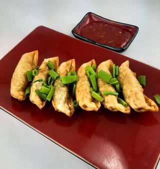 Pierożki Gyoza z mięsem drobiowym i grzybami Mun