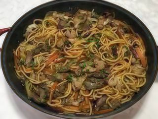Yakissoba de Carne de Vaca