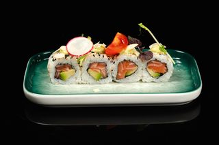 66.URA SALMONE LOVER ROLL