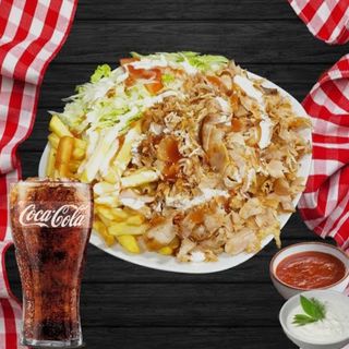 Menù,Plato kebab con carne +patata +ensalada y salsas 