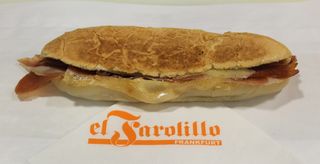Bocadillo Bikini Salado