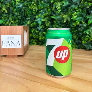 7UP