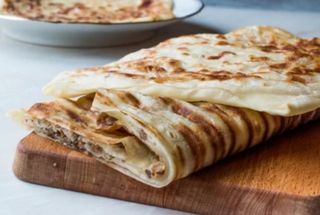 Гозлеме с кашкавал