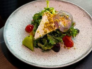 Овочевий салат з фетою (300g)