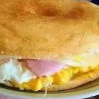 Arepas De Jamón Y Queso