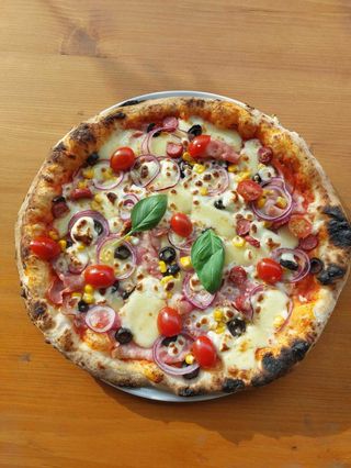 Pizza Taraneasca Ø32cm