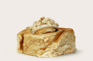 Macadamia Roll (vegan)