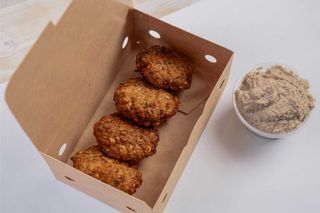 Falafel con salsa cremosa tahini