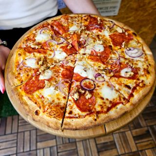 47. Pizza Calabra 50cm