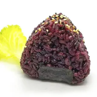 27. Onigiri miura black