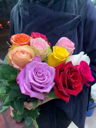 ფერადი ფოლანდიური ვარდები 10 ტოტი 