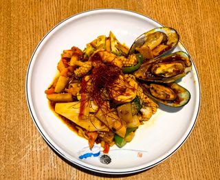 Fructe de mare cu chili