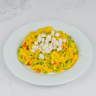 Rižoto s povrćem i svježim tofu sirom
