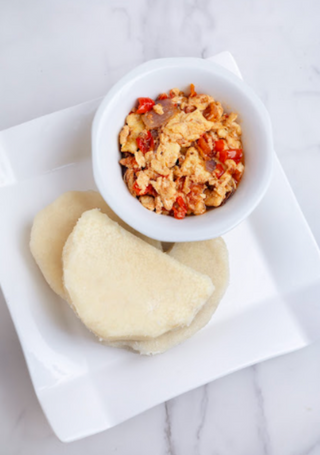Boiled yam and egg sauce combo