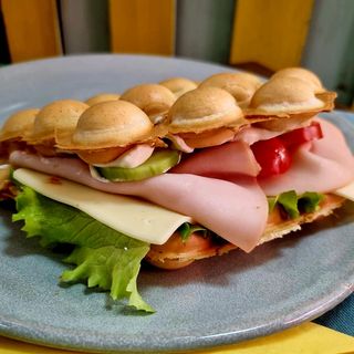 Солена бъбъл гофрета с филе