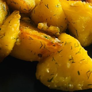 CARTOFI CU MARAR SI USTUROI