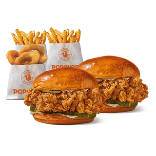 2 The Chicken Sandwich + 2 patatas + 10 aros de cebolla