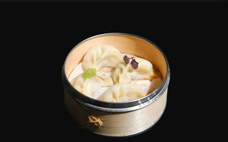 006. Gyoza al vapore