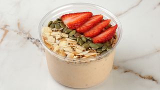 ტროპიკული სმუზი ბოული