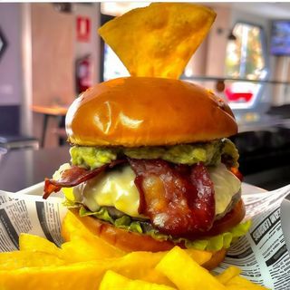 GUACAMOLE BURGER_