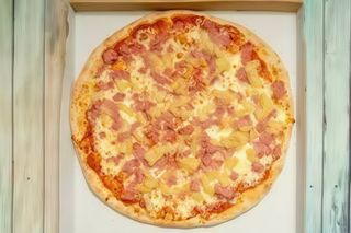 Pizza Hawaiana (30 Cm.)