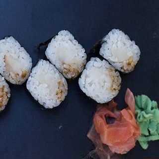 Maki pez mantequilla y salsa teriyaki (8 uds.)