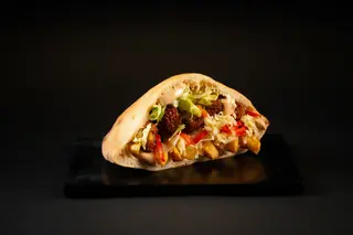 Sandwich cu Falafel