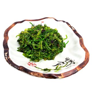 9B. Салата от японски водорасли (250гр)