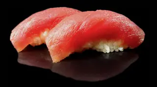 MAGURO  NIGIRI (tuńczyk, kizami wasabi)  (2 szt)