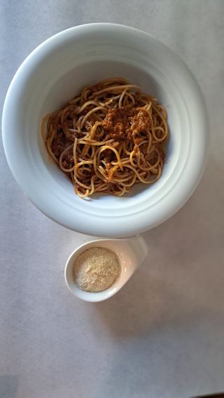 Špagete bolognese