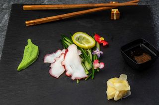 Sashimi caracatita -