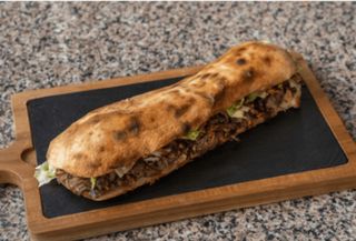 Trgana Ancho junetina pulled beef velika porcija