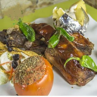 Tiras De Costillas A La Barbacoa Estilo Jalisco
