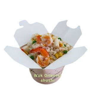 57. Arroz Frito Con Mariscos