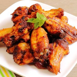 Alitas de pollo 6 + barbacoa