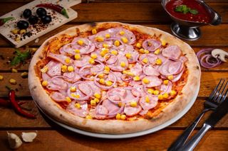 Pizza Taraneasca Ø 32cm