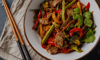 Ternera Con Bambú Y Setas