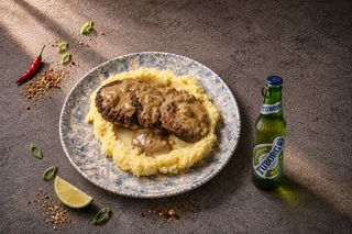 Телешки кюфтенца с манатарки + Tuborg 0.500мл