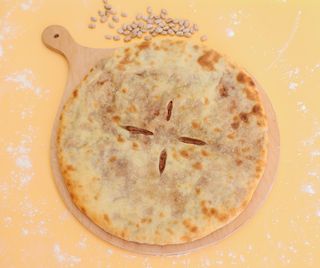 რაჭული ლობიანი 8 ნაჭრიანი