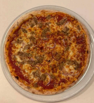 Pizza Clásica Calabresa