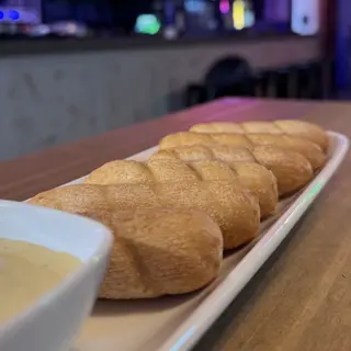 TEQUEÑOS QUESO GOUDA