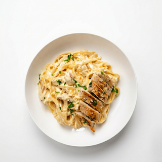 Fusili Alfredo Chicken