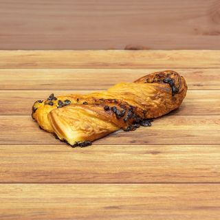 Treccia crema e gocce di cioccolato